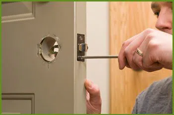 Neighborhood Locksmith Services Portland, OR 503-404-4024 - 13-lock-replace